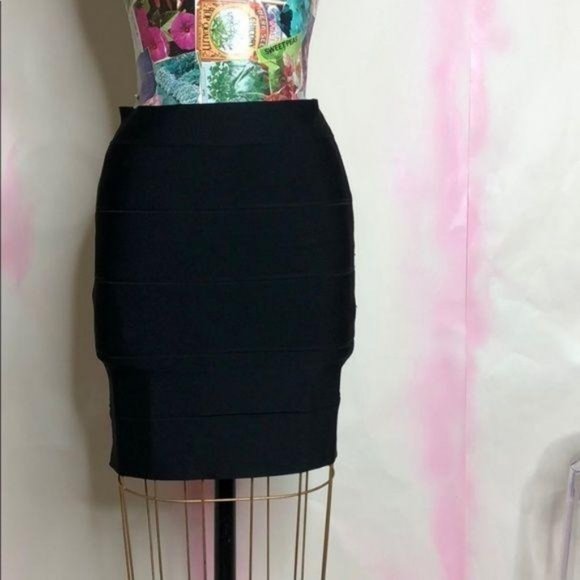 BCBGMaxAzria Simone Bandage Skirt Pencil Wrapped - Picture 4 of 8